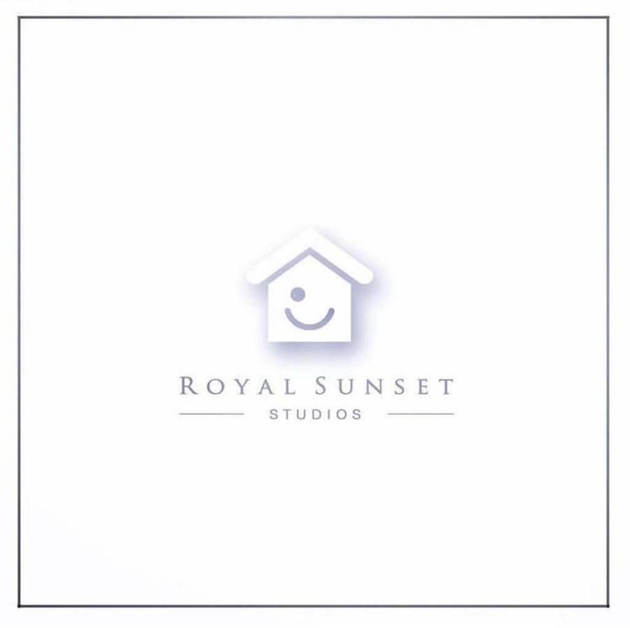 Royal Sunset Studios & Apartments Лімасол Екстер'єр фото